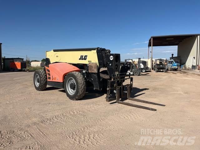 JLG 1055 Chariot télescopique