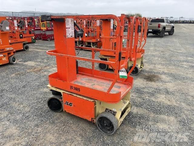 JLG 1230ES Mât vertical