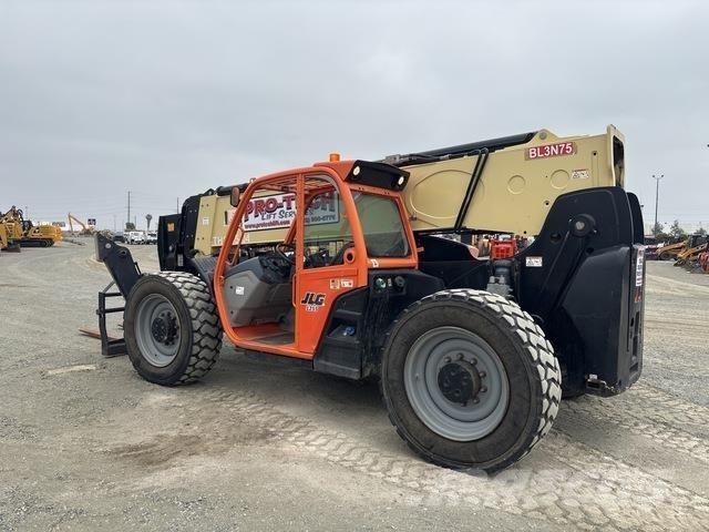 JLG 1255 Chariot télescopique