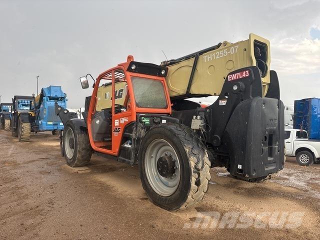 JLG 1255 Chariot télescopique