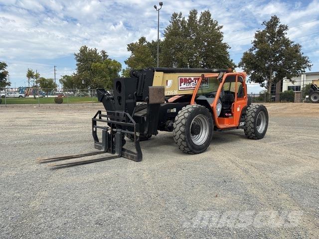 JLG 1255 Chariot télescopique