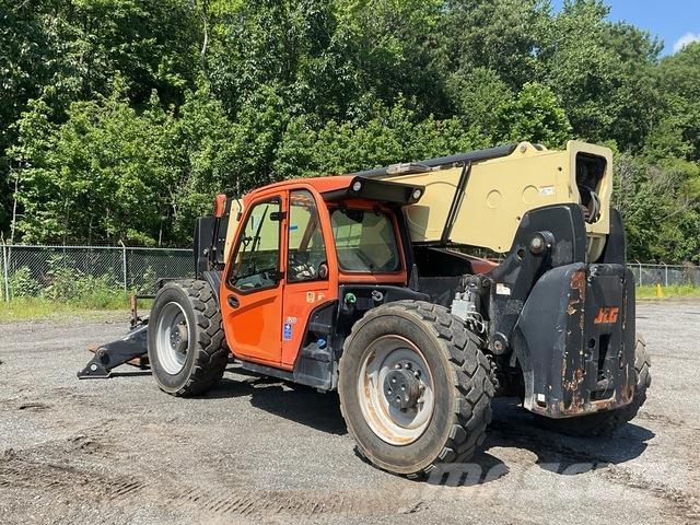 JLG 1255 Chariot télescopique
