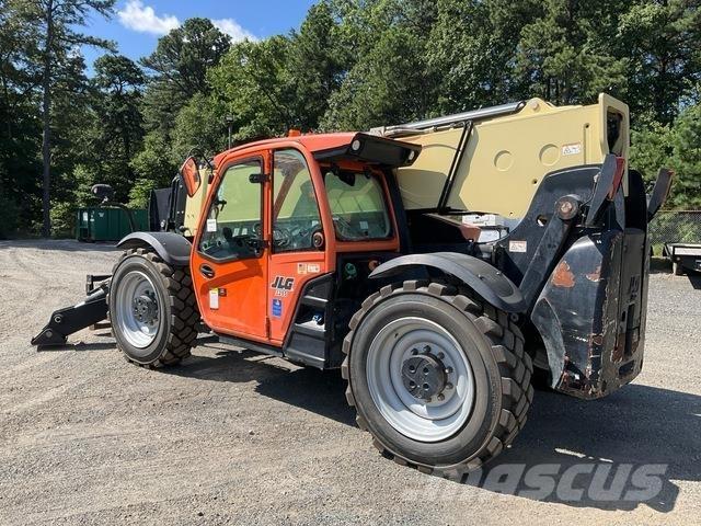 JLG 1255 Chariot télescopique
