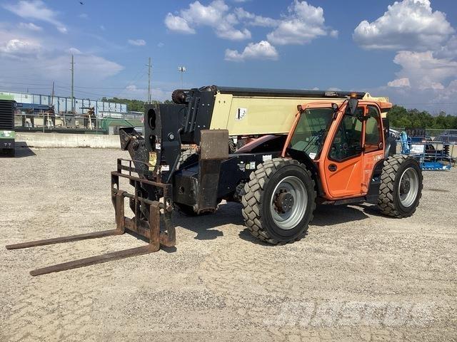 JLG 1255 Chariot télescopique
