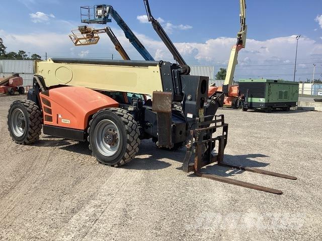 JLG 1255 Chariot télescopique
