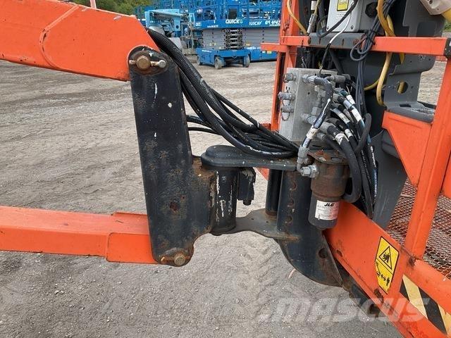 JLG 1350SJP Nacelles articulées