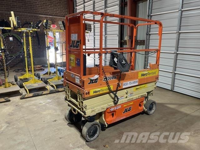 JLG 1930ES Nacelle ciseaux