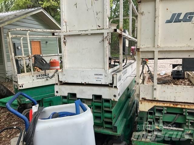JLG 2032ES Nacelle ciseaux