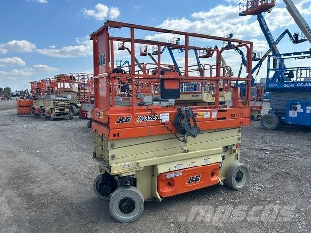 JLG 2032ES Nacelle ciseaux