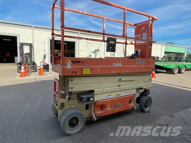 JLG 2032ES Nacelle ciseaux
