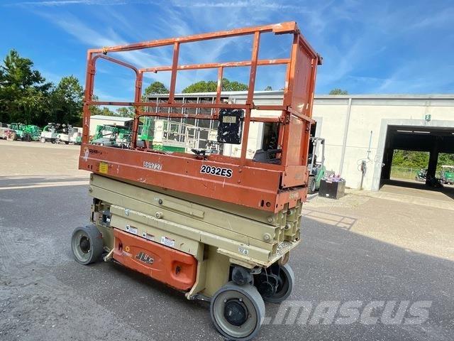 JLG 2032ES Nacelle ciseaux
