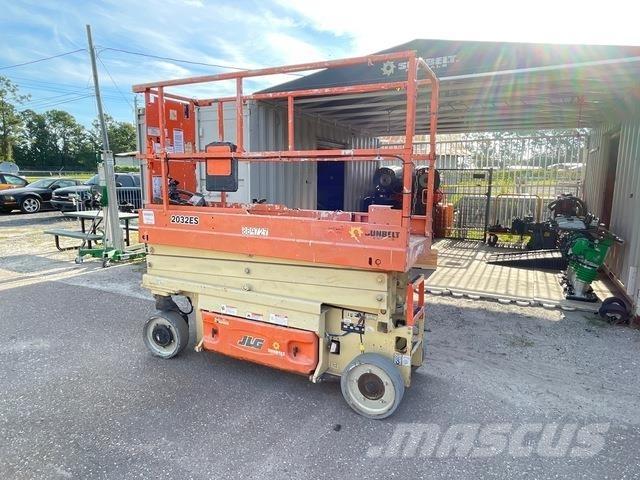 JLG 2032ES Nacelle ciseaux
