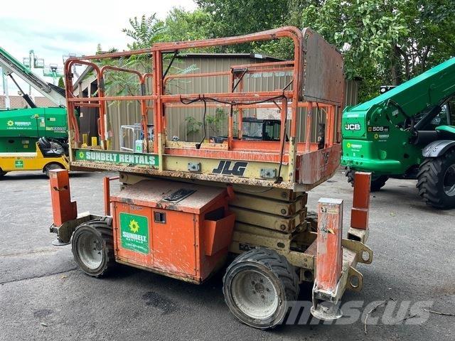 JLG 260 MRT Nacelle ciseaux