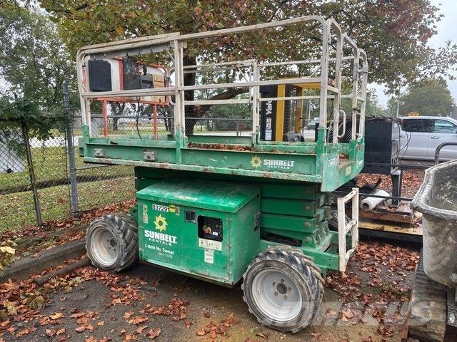 JLG 260MRT Nacelle ciseaux