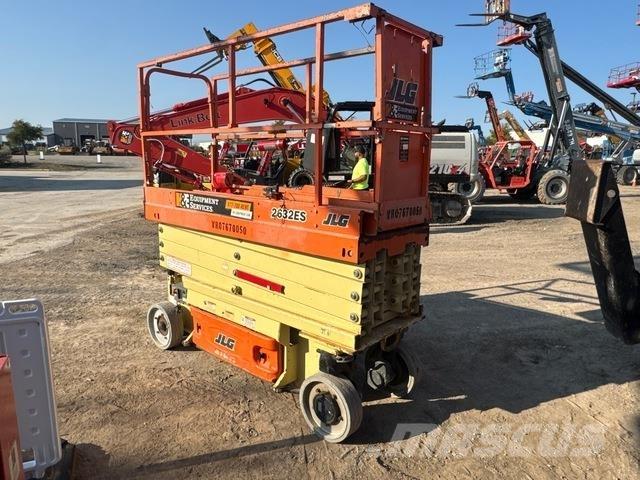 JLG 2632ES Nacelle ciseaux