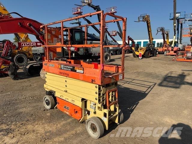 JLG 2632ES Nacelle ciseaux