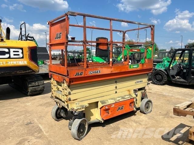 JLG 3246ES Nacelle ciseaux