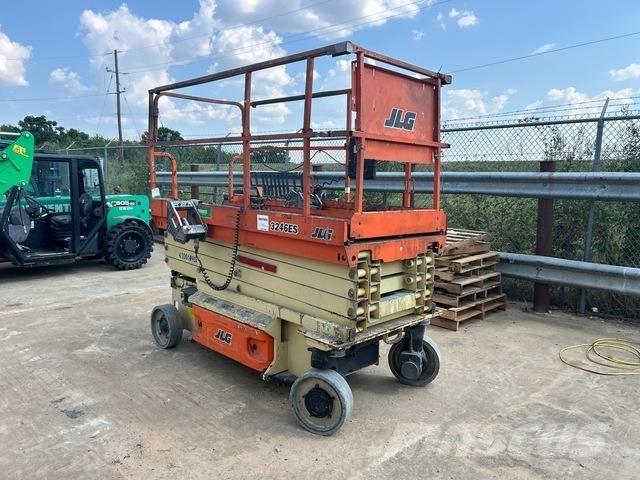 JLG 3246ES Nacelle ciseaux