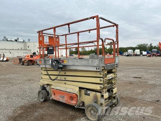 JLG 3246ES Nacelle ciseaux
