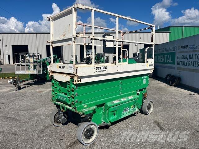 JLG 3246ES Nacelle ciseaux