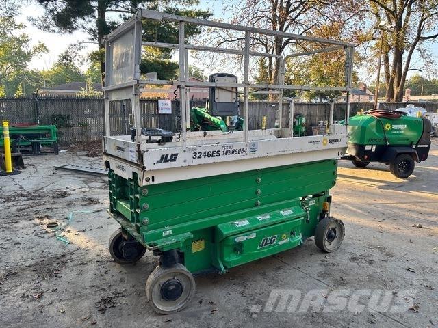 JLG 3246ES Nacelle ciseaux