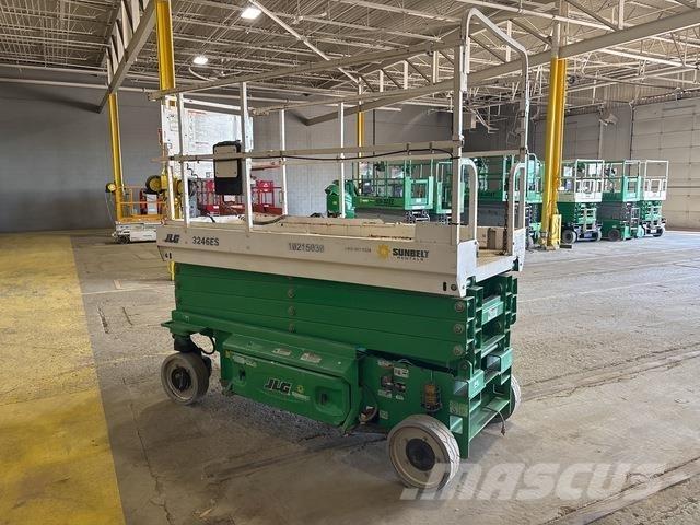 JLG 3246ES Nacelle ciseaux