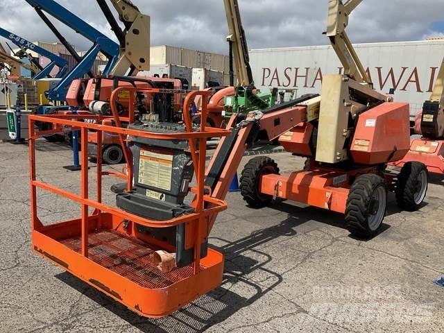 JLG 340AJ Nacelles articulées