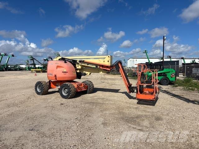 JLG 450AJ Nacelles articulées