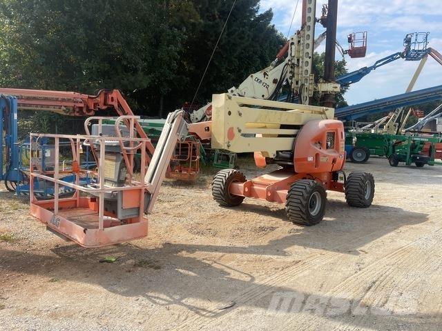 JLG 450AJ Nacelles articulées
