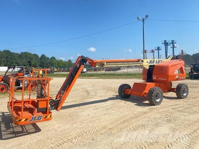 JLG 460SJ Nacelles télescopiques