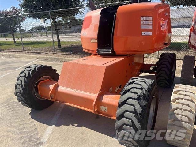 JLG 460SJ Nacelles télescopiques