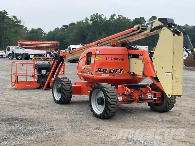 JLG 600AJ Nacelles articulées