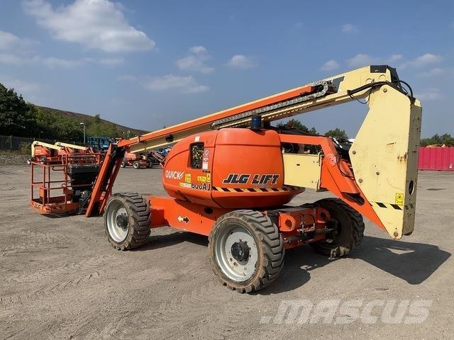 JLG 600AJ Nacelles articulées