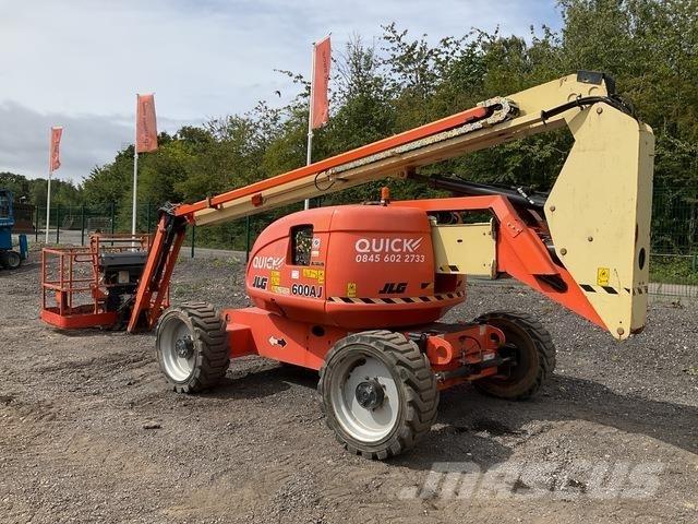JLG 600AJ Nacelles articulées
