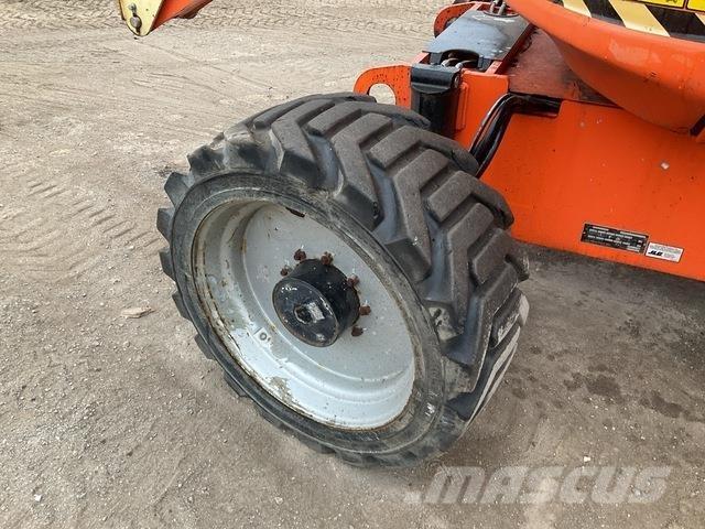 JLG 600AJ Nacelles articulées