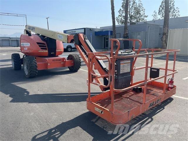 JLG 600AJ Nacelles articulées
