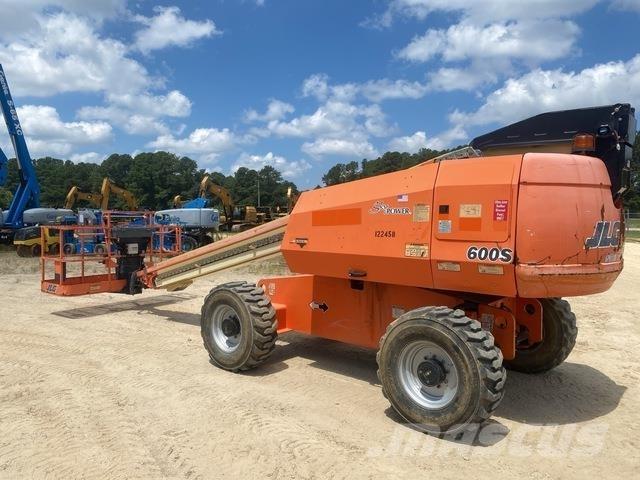 JLG 600S Nacelles télescopiques