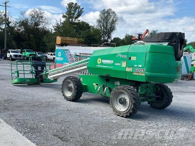 JLG 600S Nacelles télescopiques