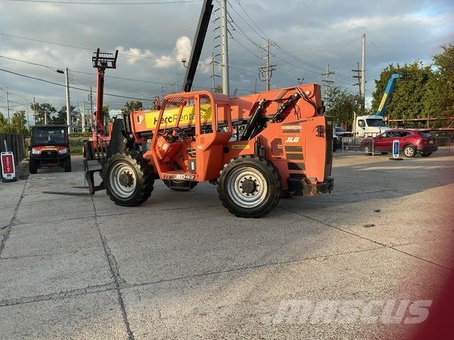 JLG 6042 Chariot télescopique