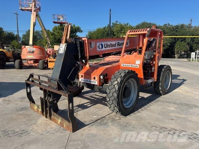JLG 6042 Chariot télescopique