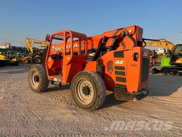 JLG 6042 Chariot télescopique