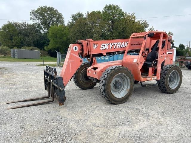JLG 6042 Chariot télescopique