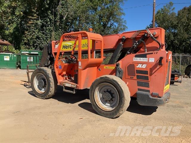 JLG 6042 Chariot télescopique