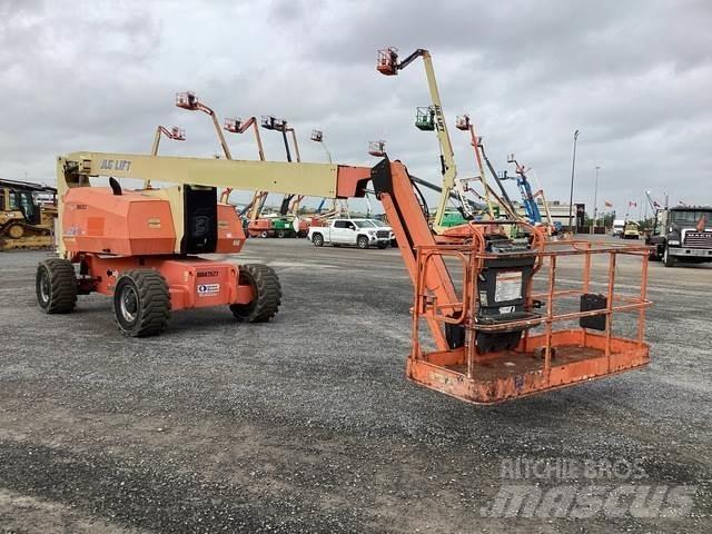 JLG 800 AJ Nacelles articulées