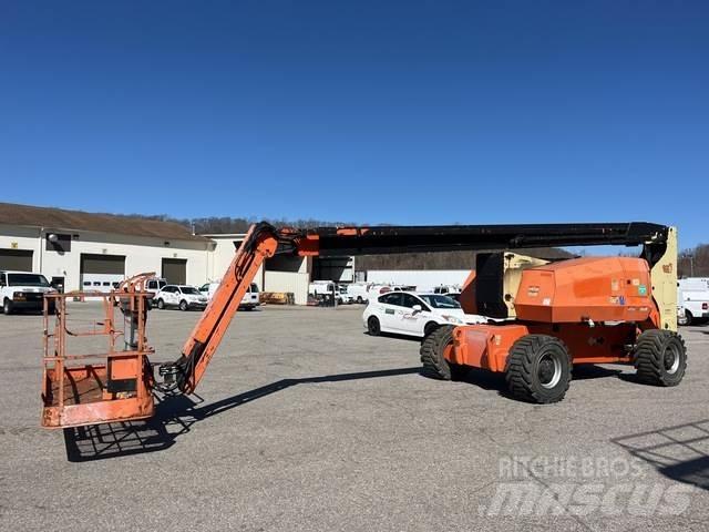 JLG 800 AJ Nacelles articulées