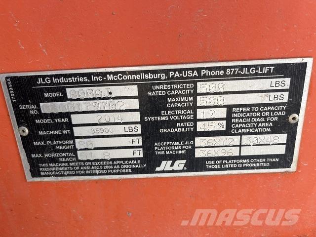 JLG 800 AJ Nacelles articulées