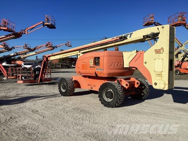 JLG 800 AJ Nacelles articulées