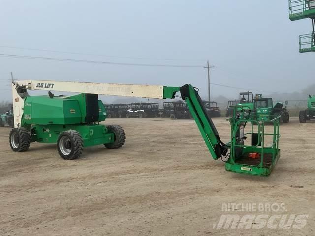 JLG 800AJ Nacelles articulées