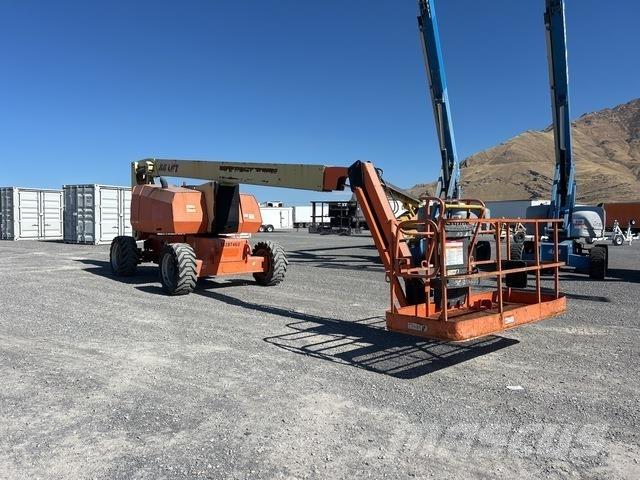 JLG 800AJ Nacelles articulées
