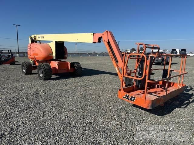 JLG 800AJ Nacelles articulées